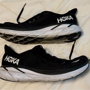 HOKA Clifton 8 Men’s 8.5 Black Running Shoes